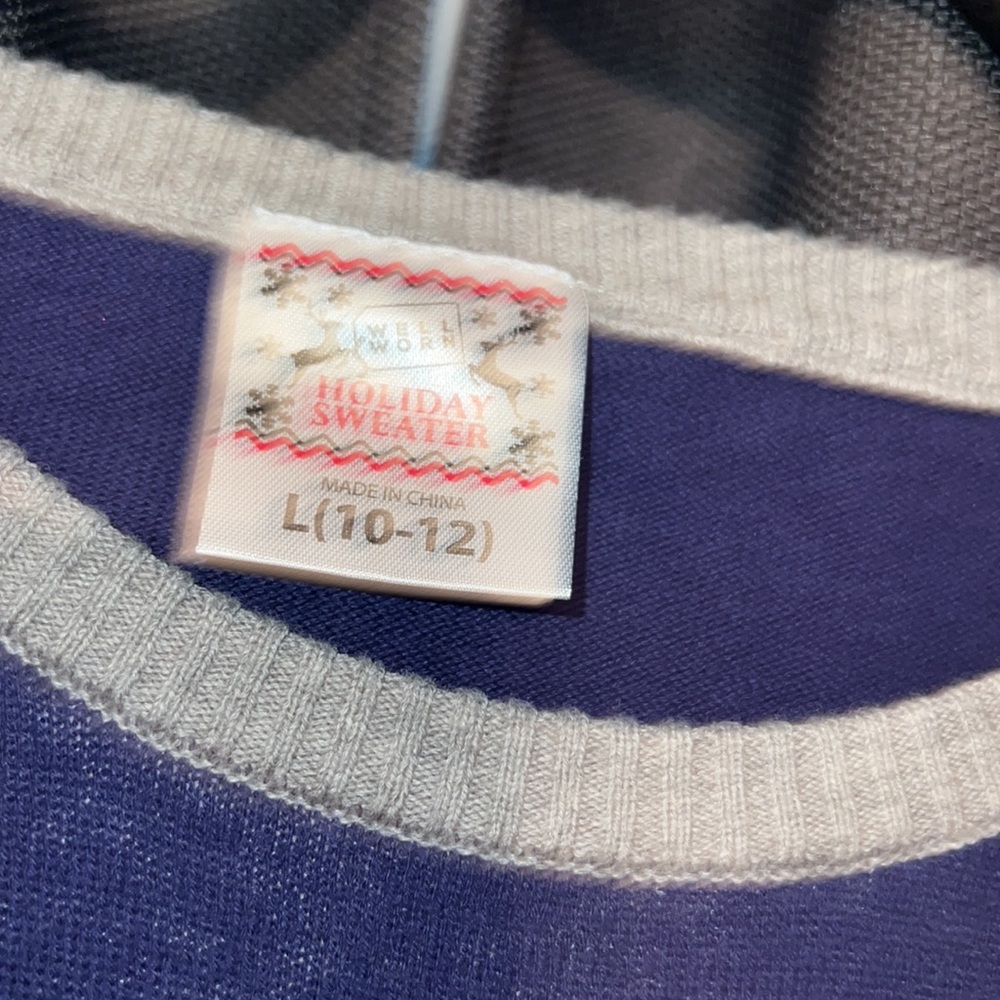 Ugly Christmas Sweater Size Large - Picture 2 of 3
